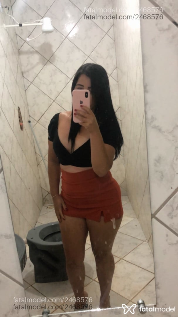 Acompanhante mulher morena (o) de olhos verdes em Goiânia - Bialemos