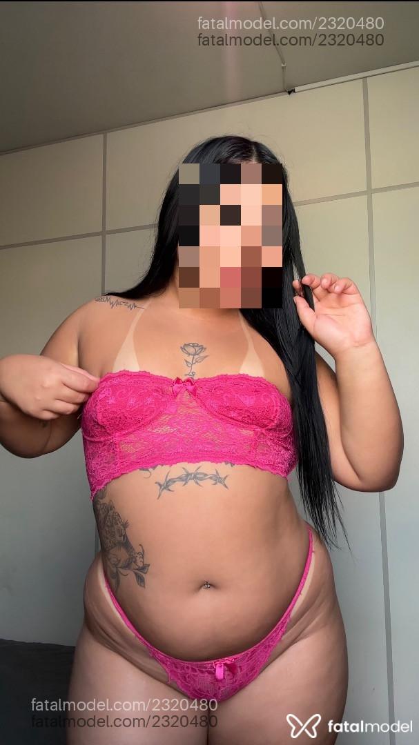 Acompanhante mulher morena (o) de olhos pretos em Nova Iguaçu Acompanhante mulher morena (o) de olhos pretos em Nova Iguaçu - Carla Ferrari