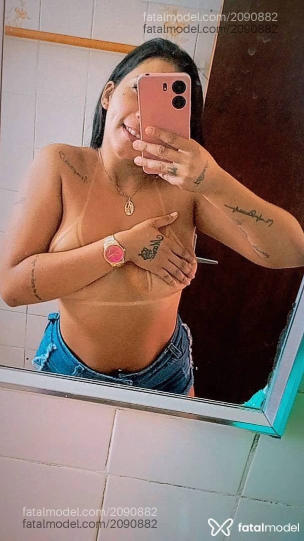 Acompanhante mulher morena (o) de olhos castanhos - Aline