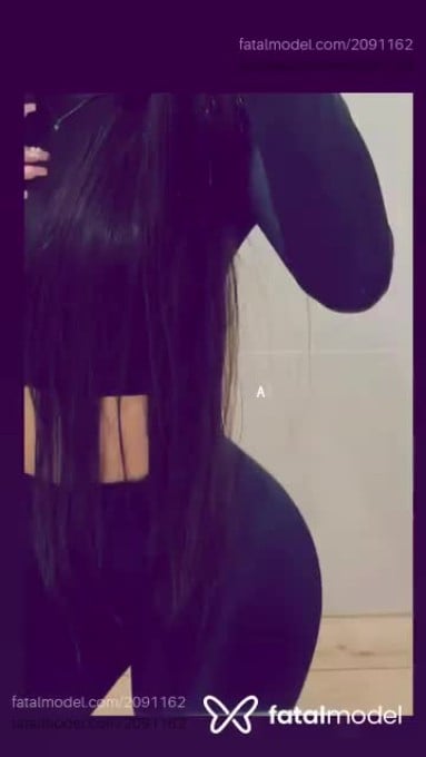 Acompanhante mulher com cabelo castanho de olhos verdes em Franca - Maria Flor
