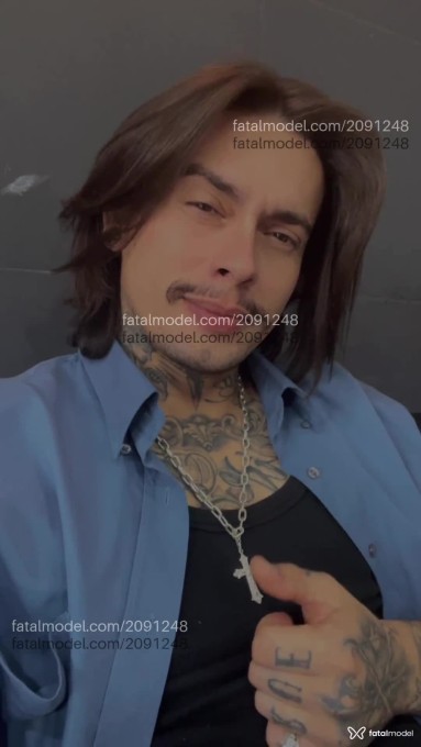 Acompanhante homem com cabelo castanho de olhos mel em Goiânia - Lk Matheus