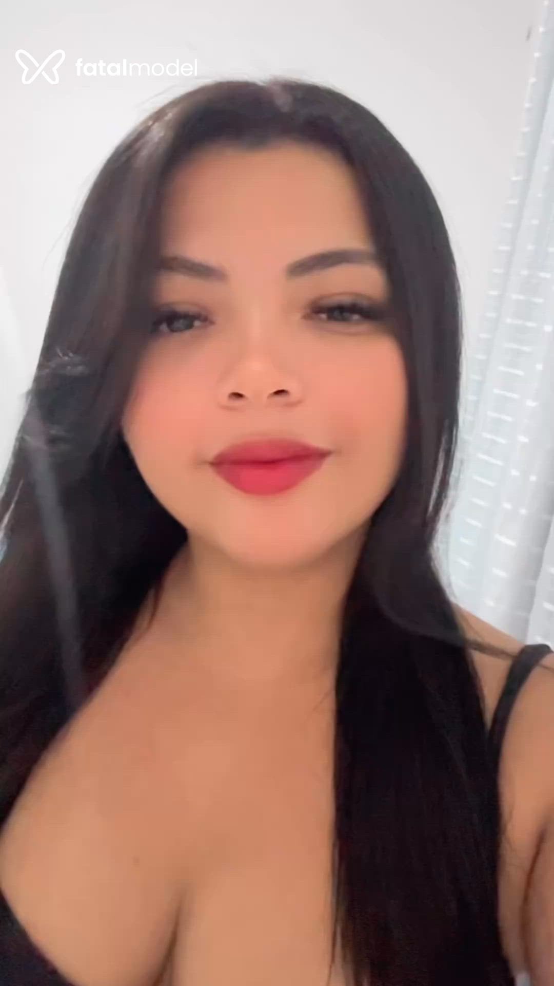 Acompanhante mulher morena (o) de olhos pretos - Fernanda Amorim