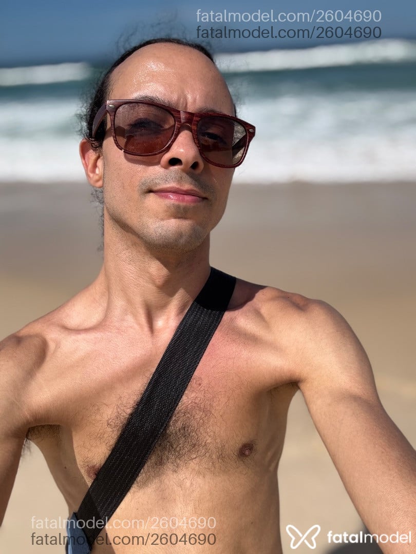 Acompanhante homem com cabelo castanho de olhos pretos em Belo Horizonte - Jonny Massobh
