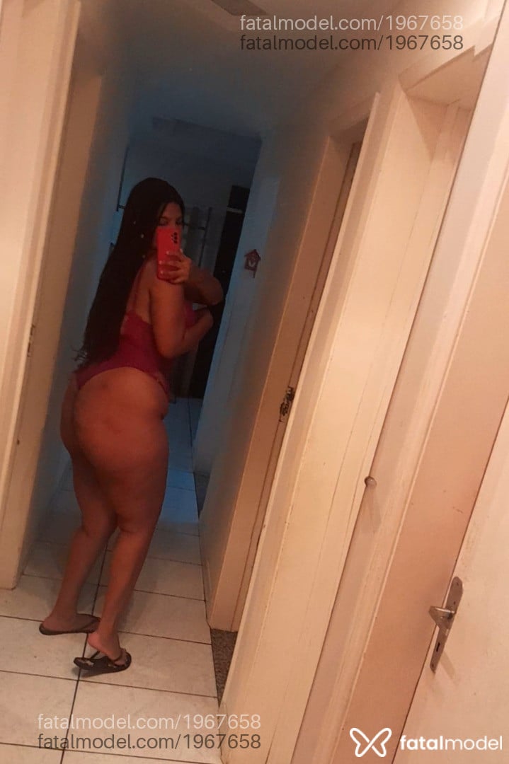 Acompanhante mulher morena (o) de olhos castanhos em Londrina Acompanhante mulher morena (o) de olhos castanhos em Londrina - Angel