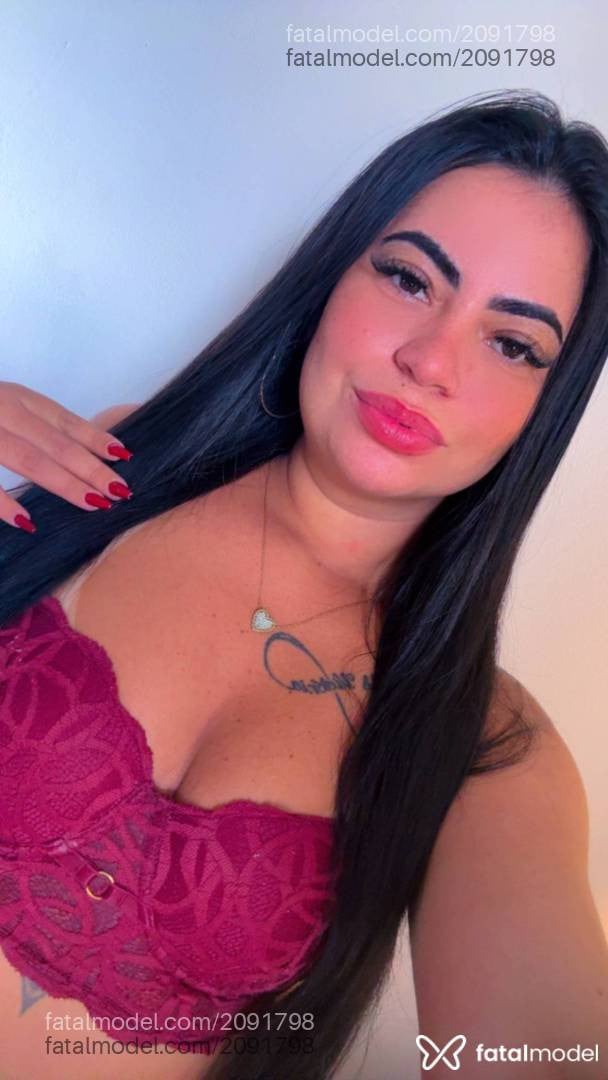 Acompanhante mulher morena (o) de olhos castanhos - Jade