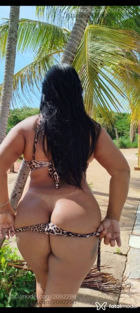 Acompanhante mulher morena (o) de olhos pretos - Cíntia Souza