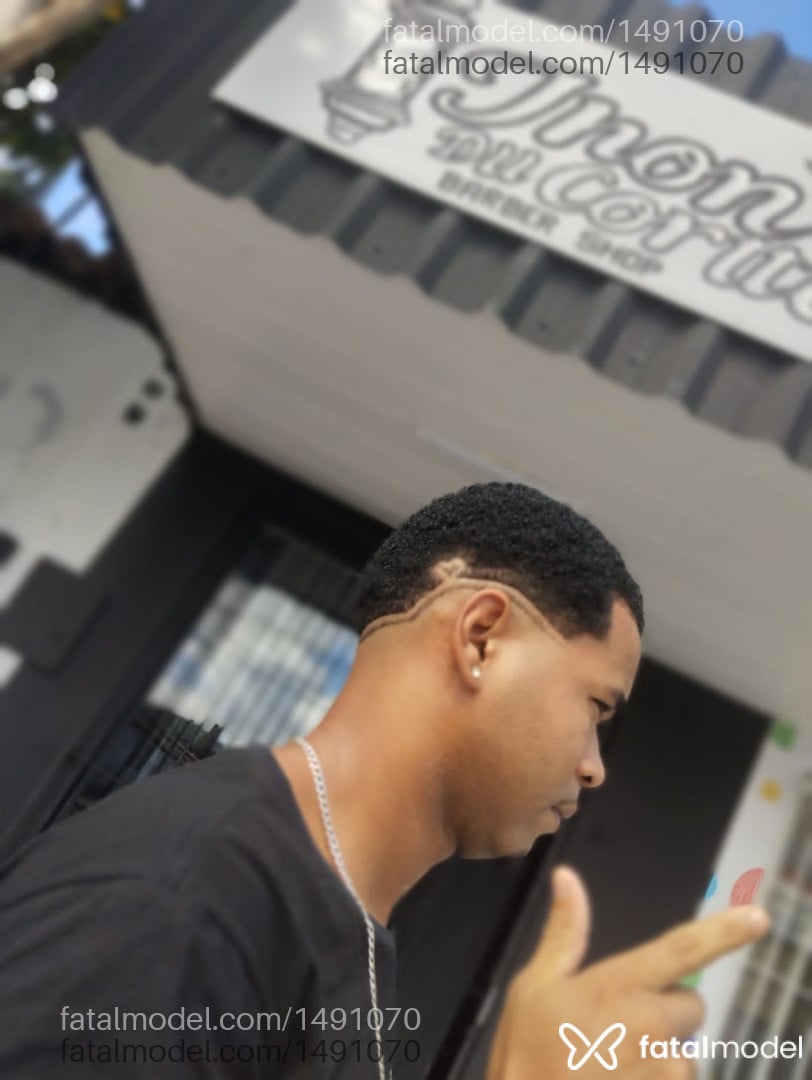 Acompanhante homem com cabelo castanho de olhos castanhos em João Pessoa Acompanhante homem com cabelo castanho de olhos castanhos em João Pessoa - Gustavo Barreto