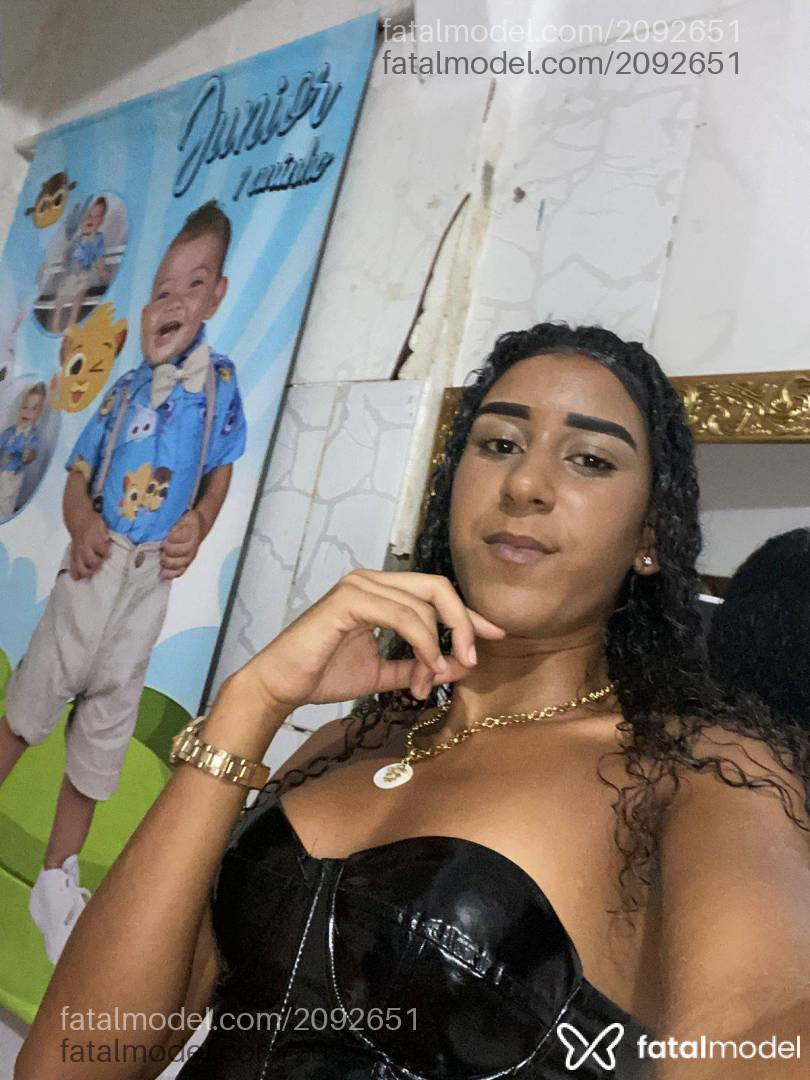 Acompanhante mulher morena (o) de olhos castanhos em Atibaia - Julinha