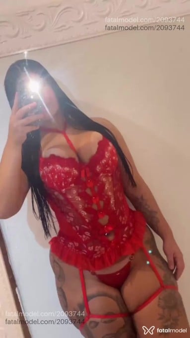 Acompanhante mulher morena (o) de olhos castanhos em Gravataí - Rafaella