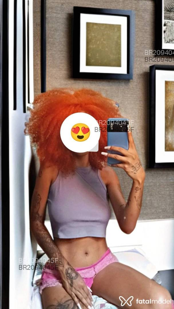 Acompanhante mulher morena (o) de olhos mel em Uberlândia - Sool