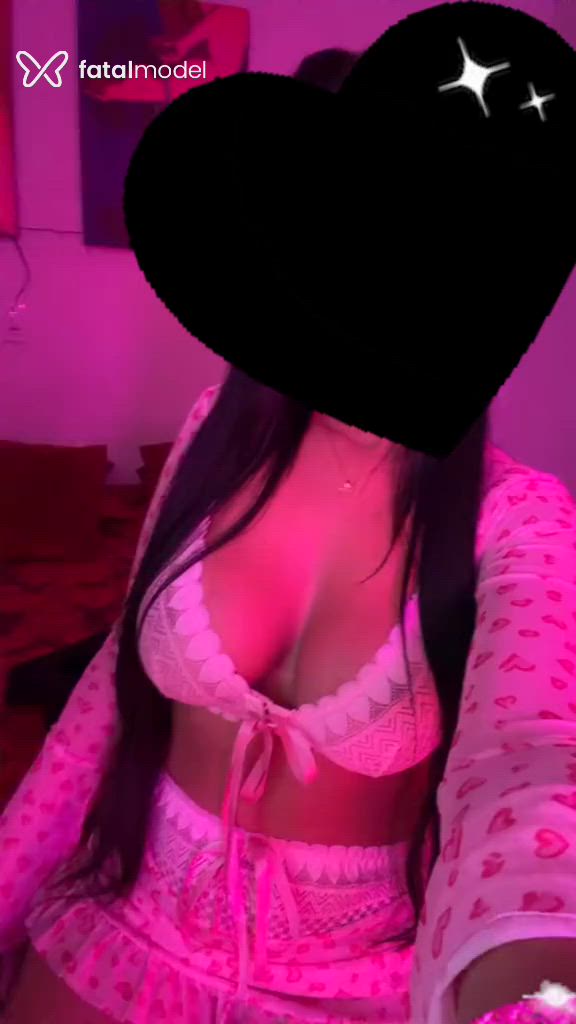 Acompanhante mulher morena (o) de olhos pretos - Bruna Valença Acompanhante mulher morena (o) de olhos pretos - Bruna Valença