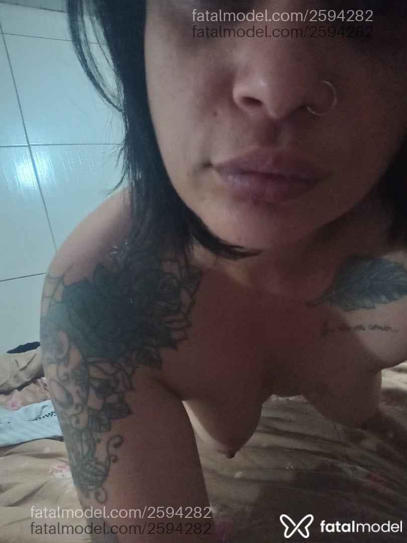 Acompanhante mulher morena (o) de olhos castanhos - Patrícia Albuquerk Acompanhante mulher morena (o) de olhos castanhos - Patrícia Albuquerk