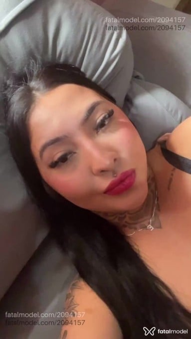 Acompanhante mulher morena (o) de olhos pretos em Paranaguá Acompanhante mulher morena (o) de olhos pretos em Paranaguá - Any