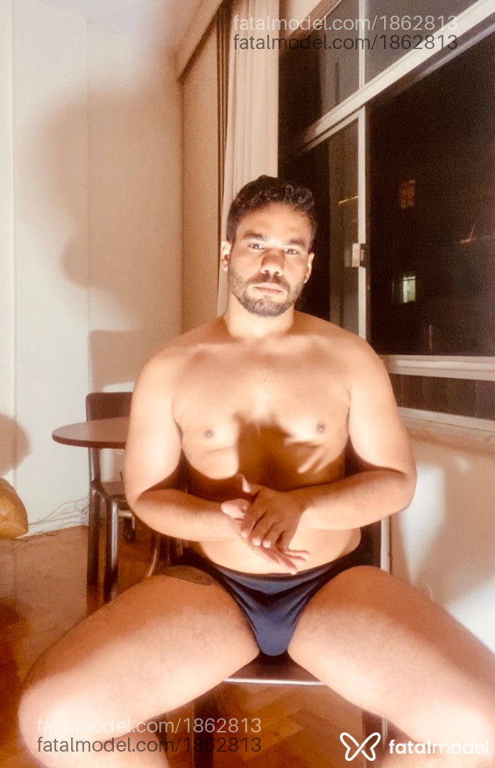Acompanhante homem com cabelo castanho de olhos castanhos em São Paulo - Alan
