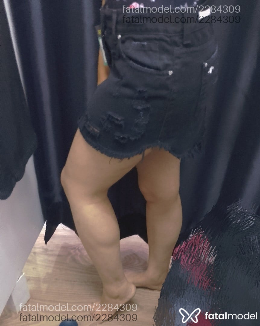 Acompanhante mulher com cabelo colorido de olhos mel em São Paulo - Kariny