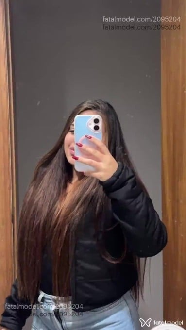 Acompanhante mulher com cabelo castanho de olhos castanhos em Santana do Livramento - Evelyn