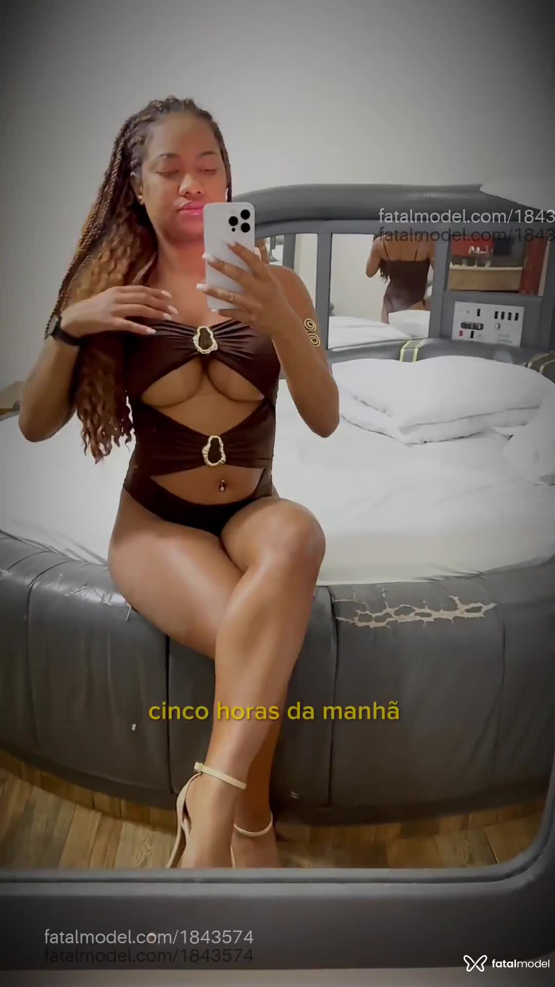 Acompanhante mulher com cabelo castanho de olhos pretos em Ribeirão Preto - manuella santos