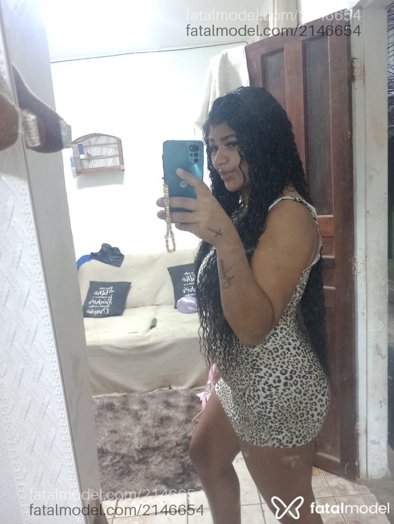 Acompanhante mulher morena (o) de olhos mel em Rio de Janeiro - Ingrid Oliveira