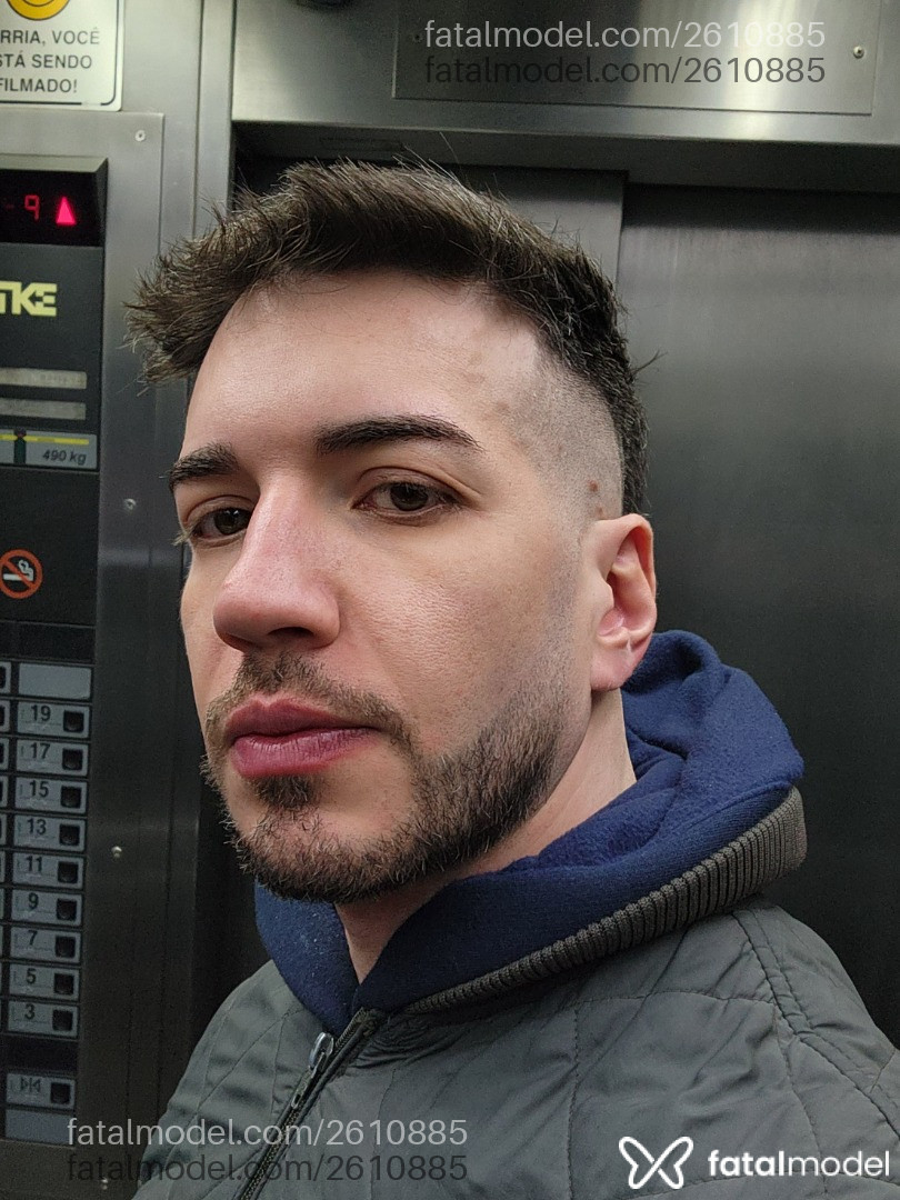 Acompanhante homem com cabelo castanho de olhos mel em São Paulo - Luizgg