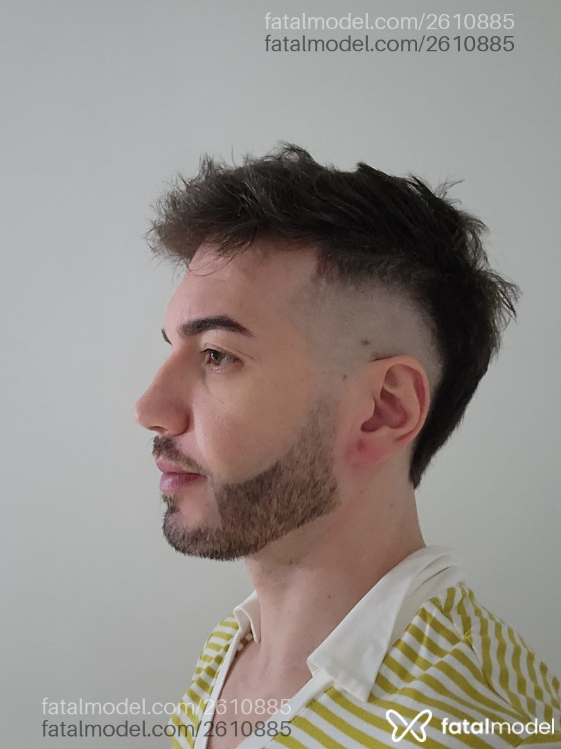 Acompanhante homem com cabelo castanho de olhos mel em São Paulo - Luizgg
