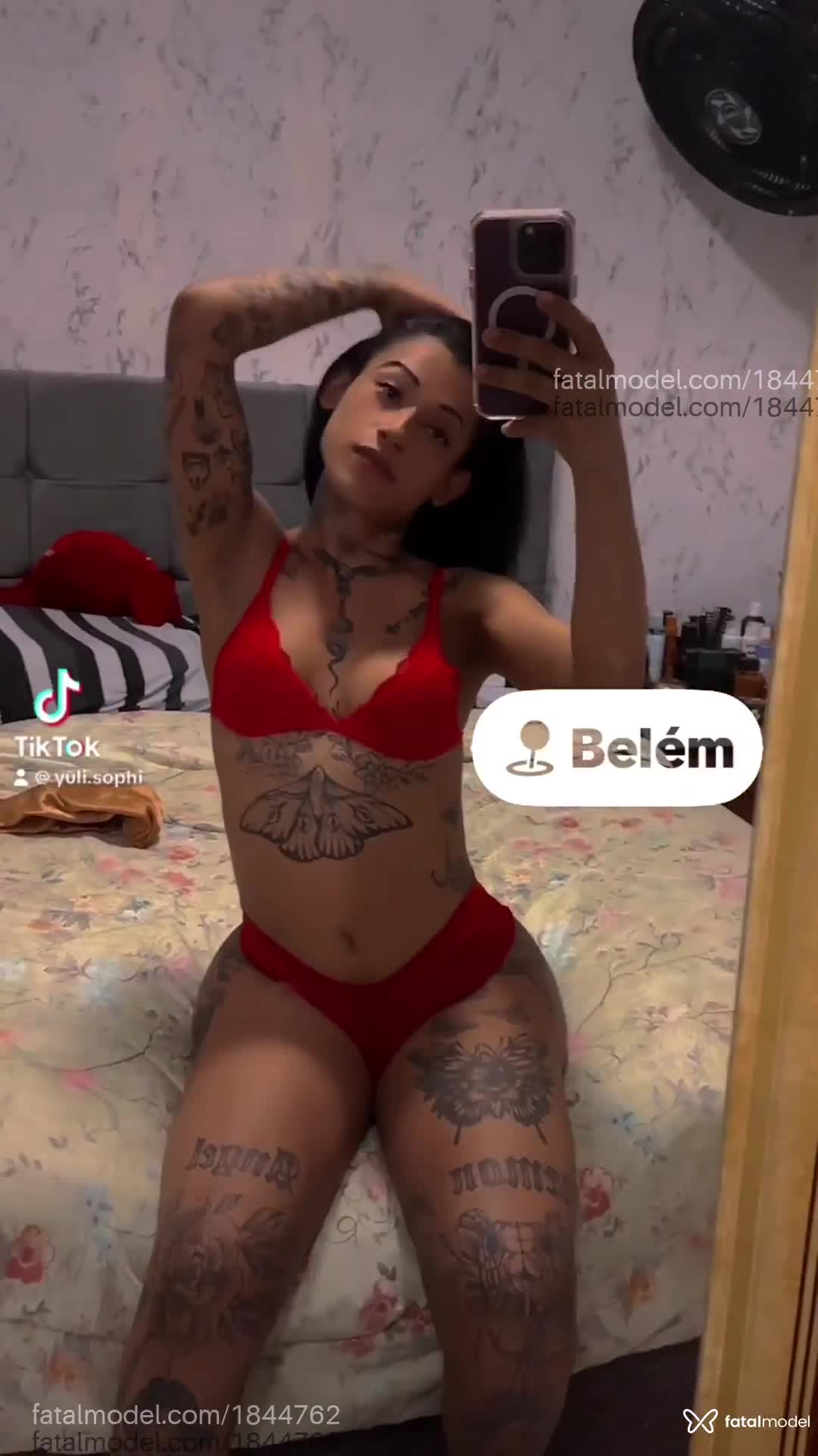 Acompanhante mulher trans morena (o) de olhos castanhos em São Paulo - Sophia