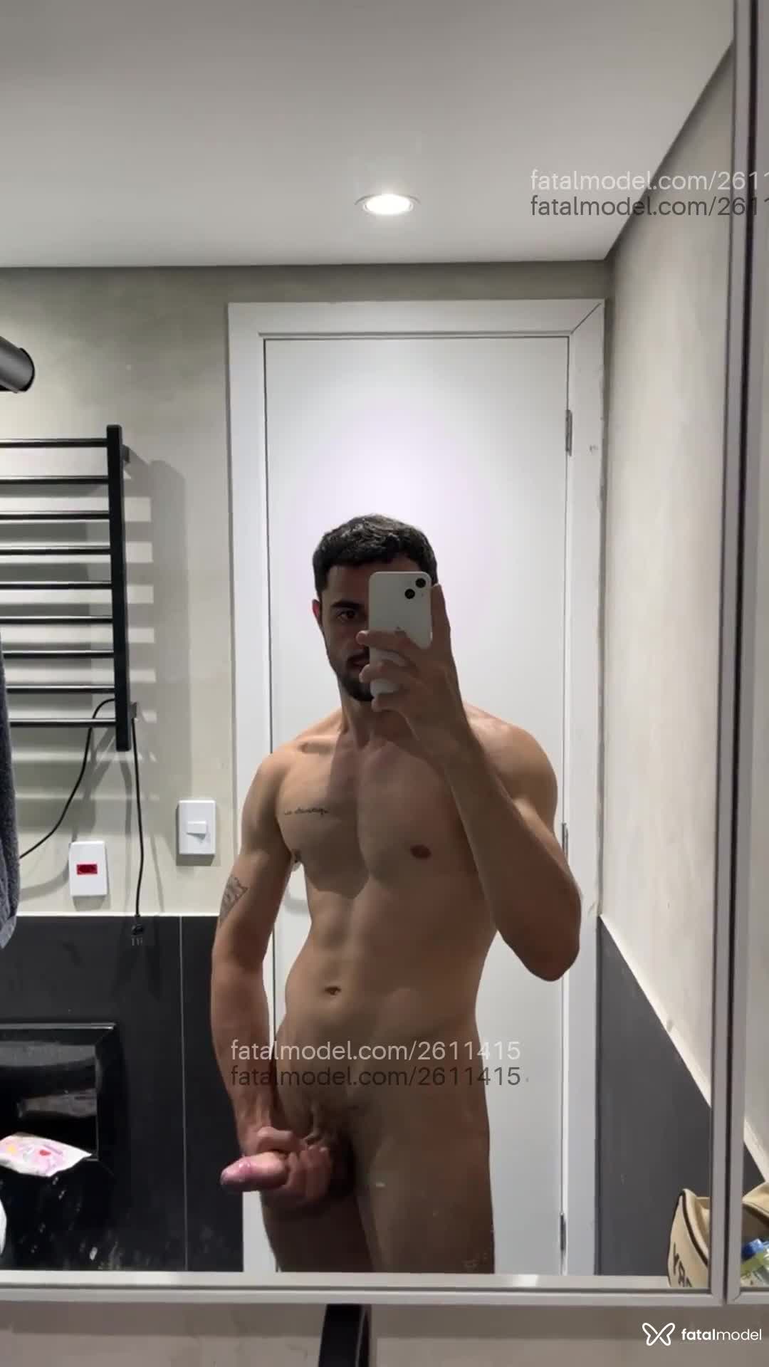 Acompanhante homem morena (o) de olhos pretos em São Paulo Acompanhante homem morena (o) de olhos pretos em São Paulo - Bruno Bruninho