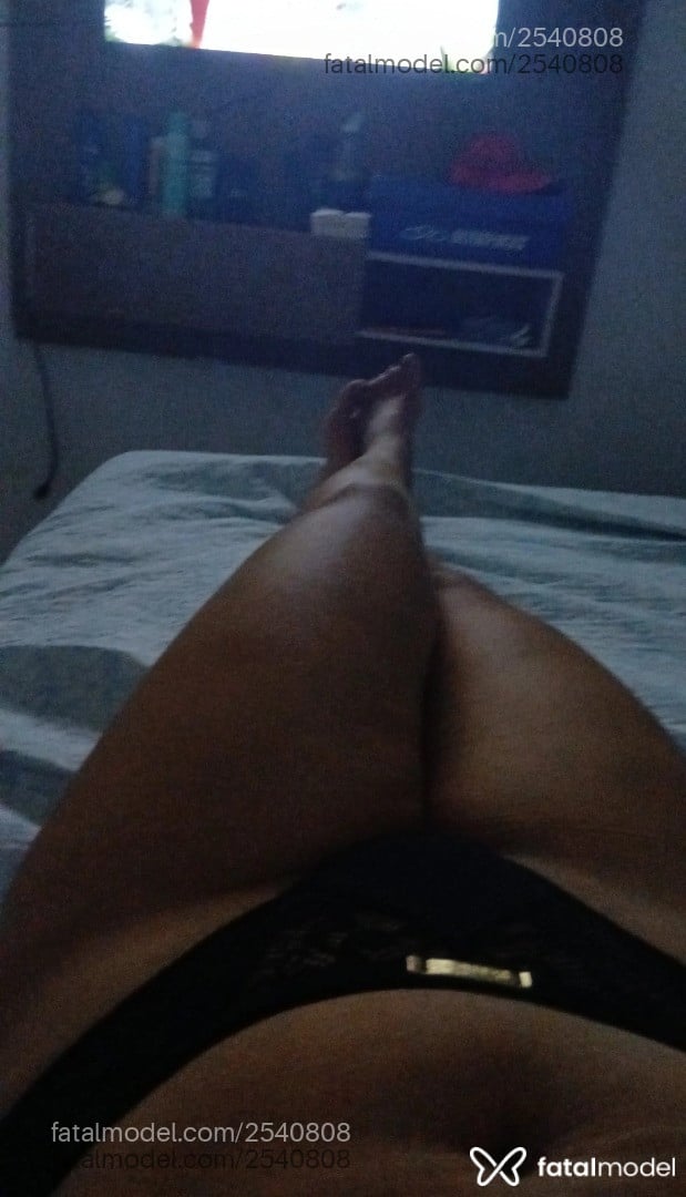 Acompanhante mulher com cabelo castanho de olhos pretos em Sinop Acompanhante mulher com cabelo castanho de olhos pretos em Sinop - Marah