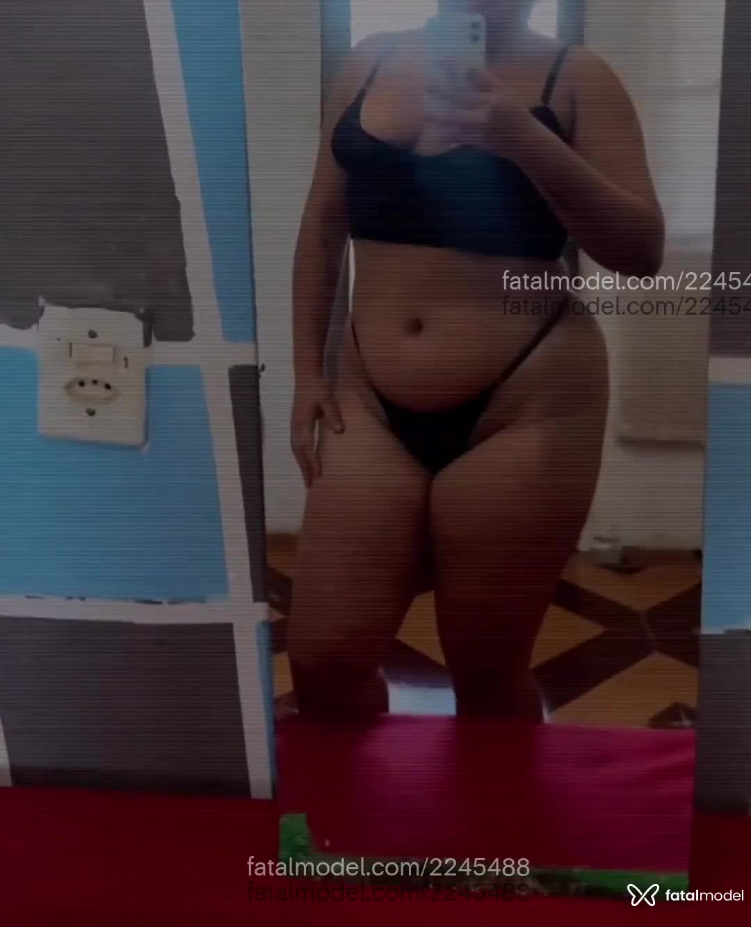 Acompanhante mulher com cabelo castanho de olhos castanhos em Duque de Caxias Acompanhante mulher com cabelo castanho de olhos castanhos em Duque de Caxias - Yara