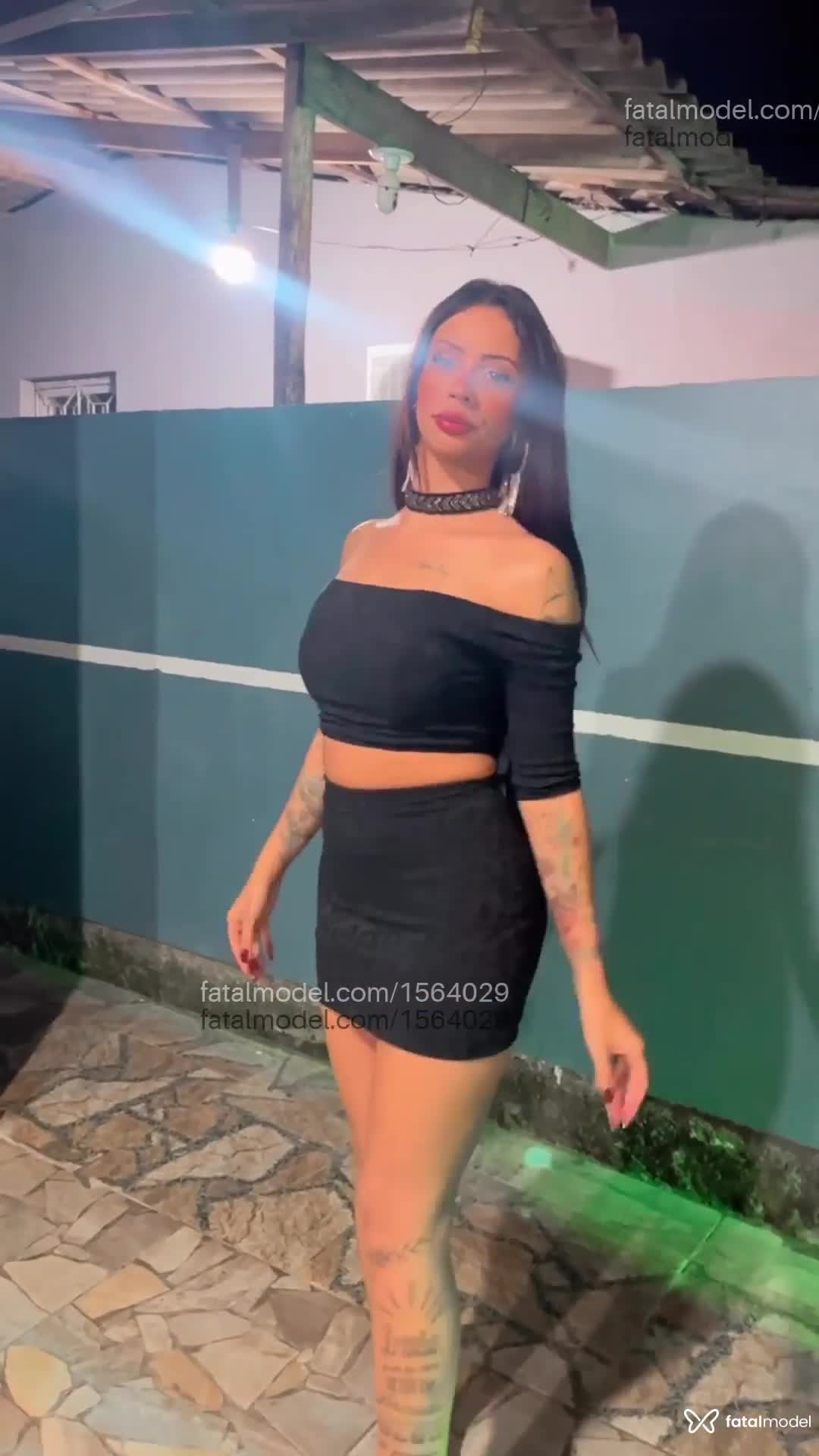 Acompanhante mulher com cabelo castanho de olhos castanhos em Gravataí - Angel