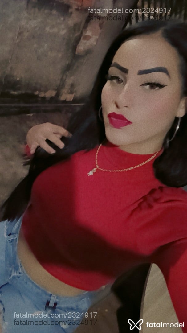 Acompanhante mulher morena (o) de olhos castanhos em Ourinhos Acompanhante mulher morena (o) de olhos castanhos em Ourinhos - Michelle