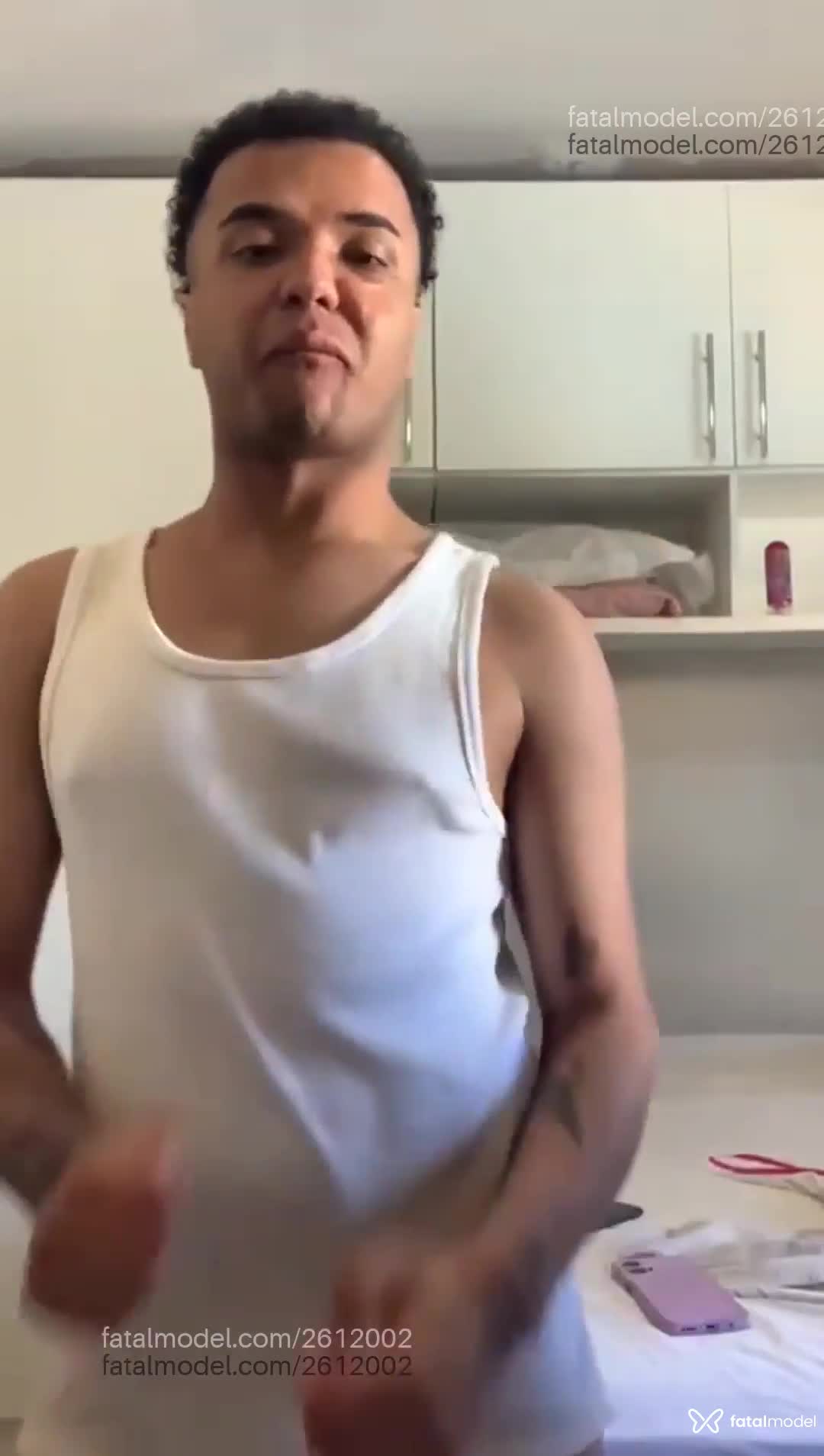 Acompanhante homem morena (o) de olhos castanhos em Belo Horizonte - Gabriel Lima