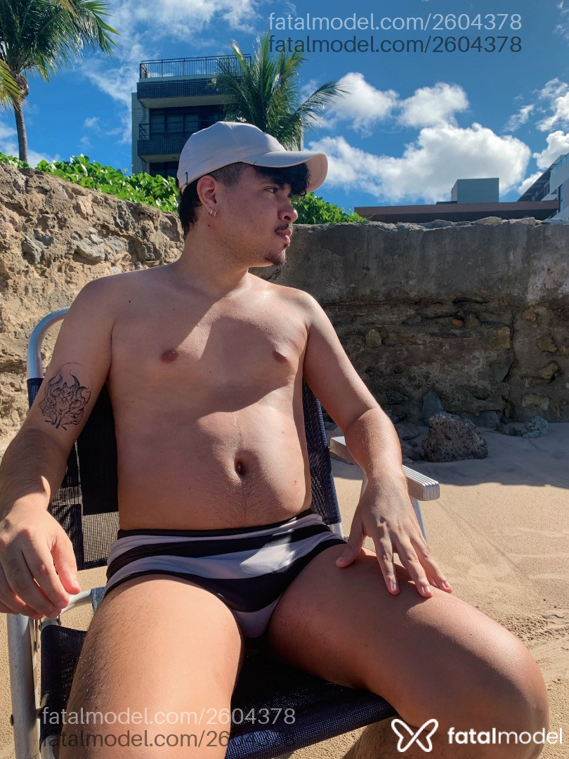 Acompanhante homem morena (o) de olhos pretos em Virtual - Lukas