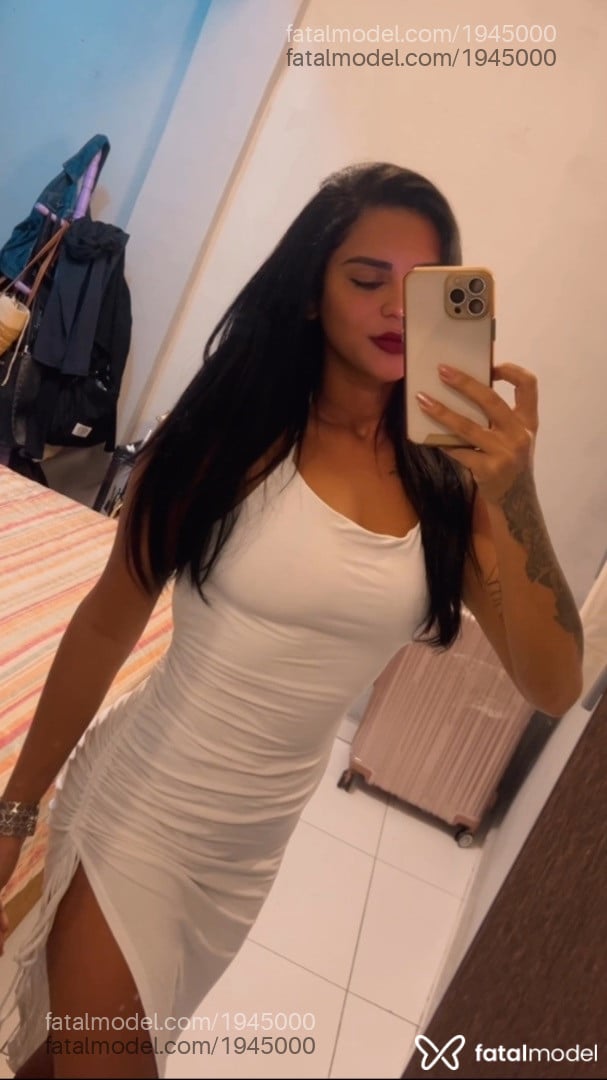 Acompanhante mulher com cabelo castanho de olhos castanhos em Rio de Janeiro - Camila