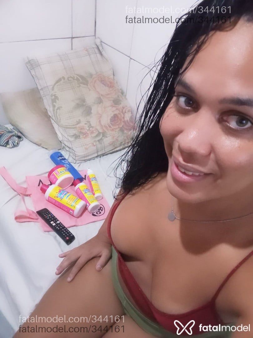 Acompanhante mulher trans morena (o) de olhos verdes em Recife - Gaby ressevada