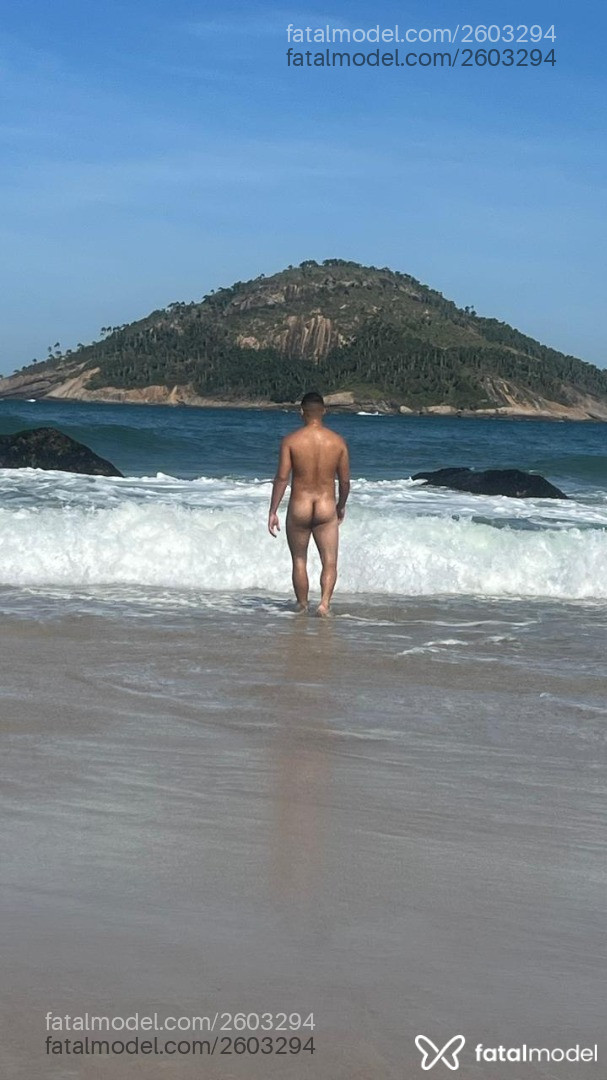 Acompanhante homem morena (o) de olhos pretos em Rio de Janeiro Acompanhante homem morena (o) de olhos pretos em Rio de Janeiro - Lucas