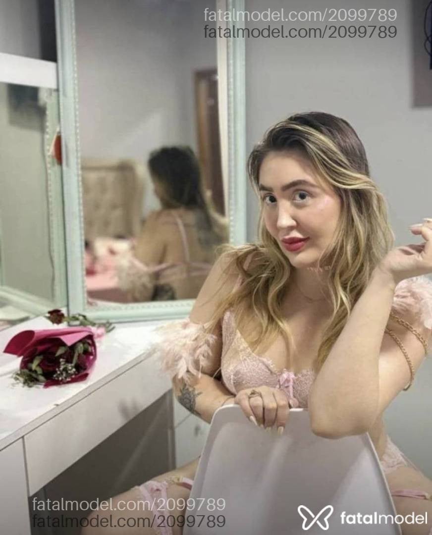 Acompanhante mulher loira (o) de olhos castanhos em São José do Rio Preto - Isa