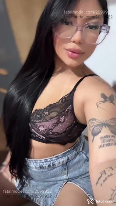 Acompanhante mulher morena (o) de olhos castanhos - Babi Muniz