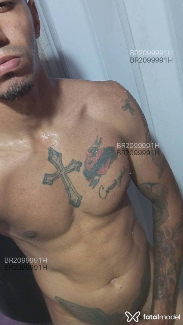 Acompanhante homem morena (o) de olhos castanhos em São Paulo Acompanhante homem morena (o) de olhos castanhos em São Paulo - Moreninho