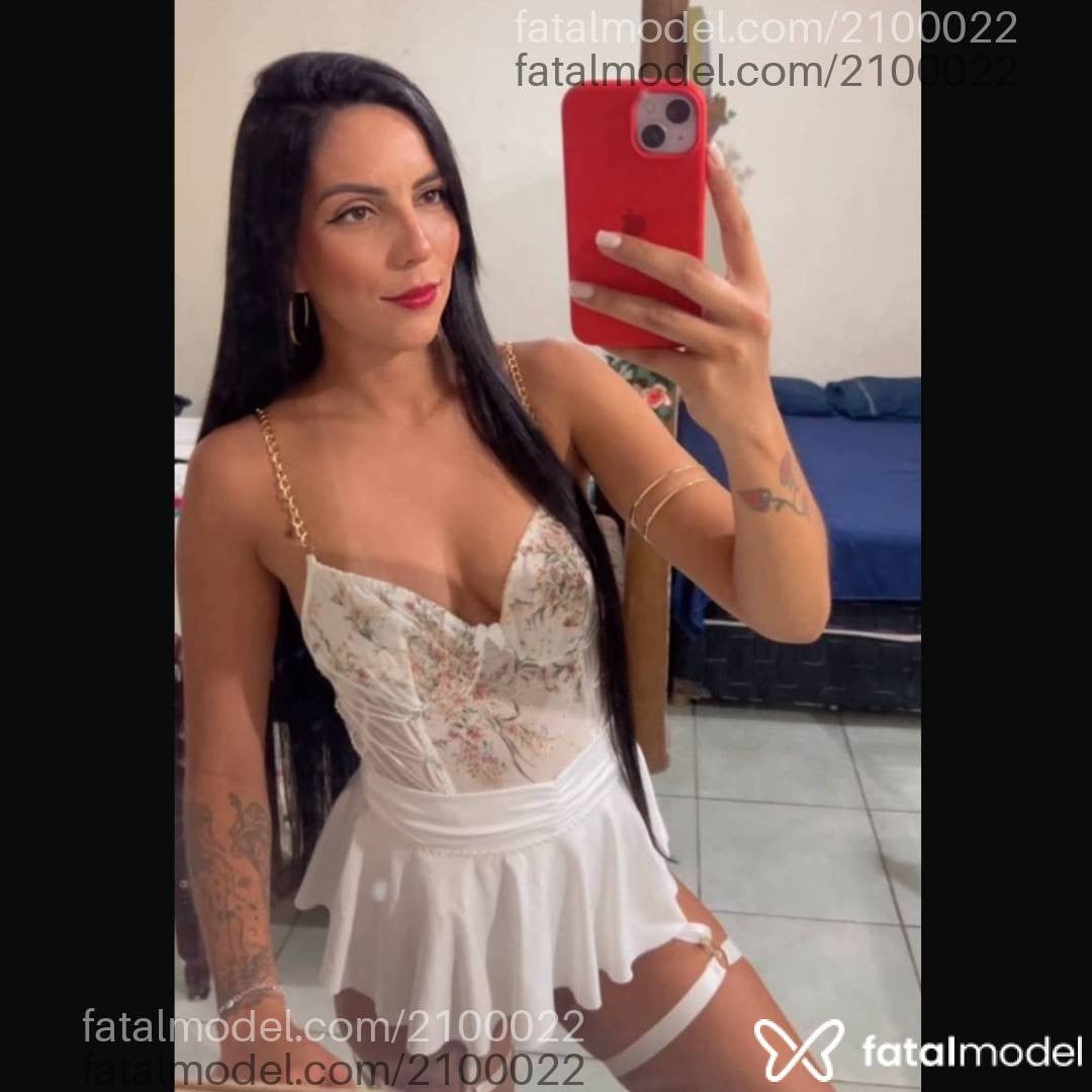 Acompanhante mulher morena (o) de olhos castanhos - Valentina