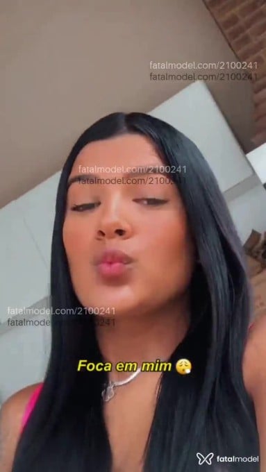Acompanhante mulher morena (o) de olhos castanhos em Rio de Janeiro - Amana Campos