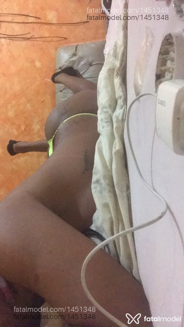 Acompanhante mulher trans morena (o) de olhos castanhos em Goiânia - GABRIELLY