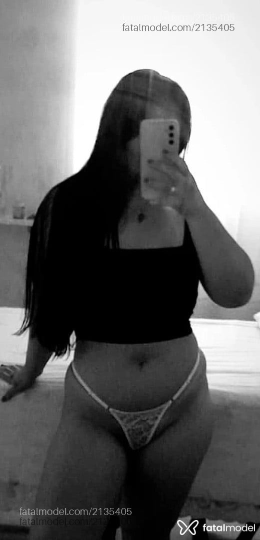Acompanhante mulher morena (o) de olhos castanhos em Içara Acompanhante mulher morena (o) de olhos castanhos em Içara - Gabiy