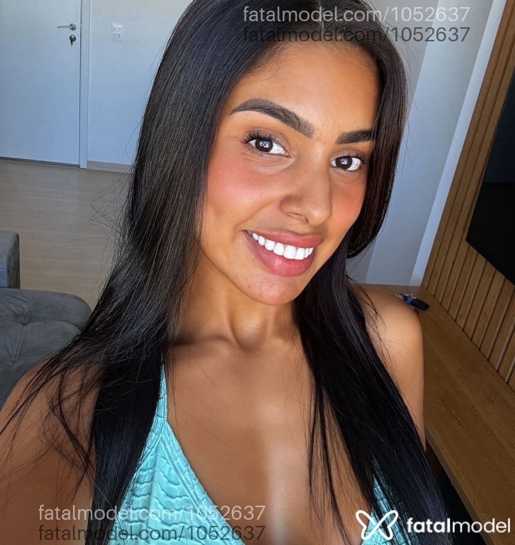 Acompanhante mulher morena (o) de olhos pretos em Porto Alegre - Bruna Montez