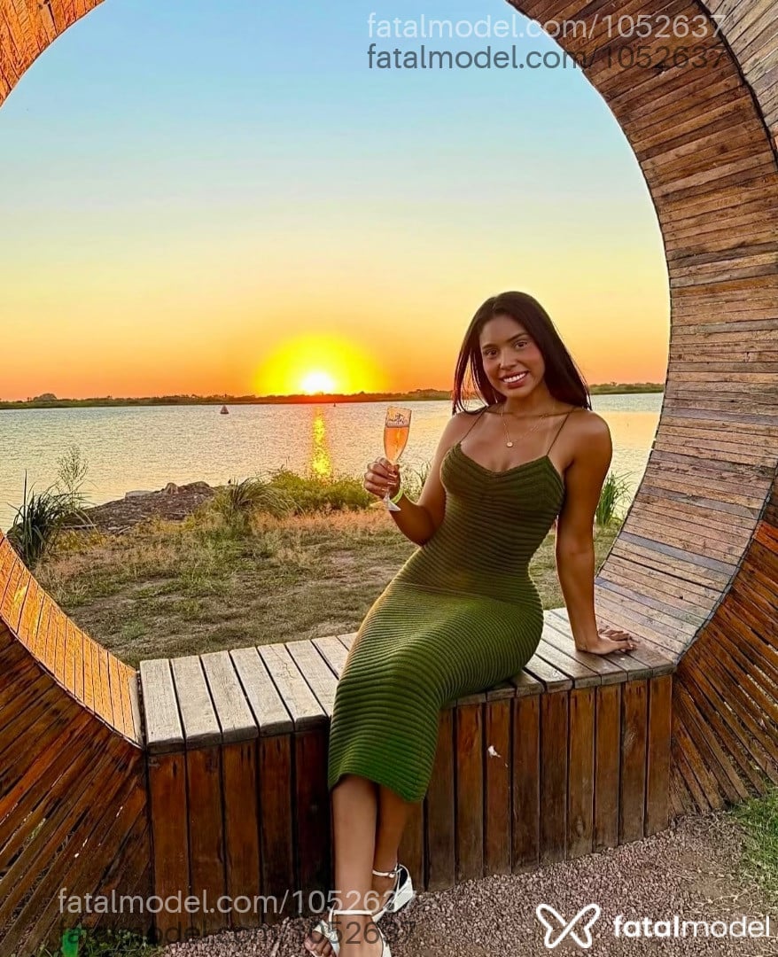 Acompanhante mulher morena (o) de olhos pretos em Porto Alegre - Bruna Montez