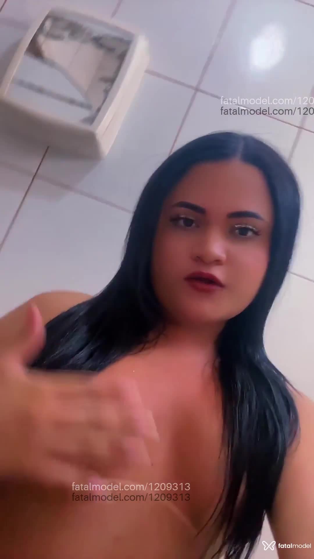 Acompanhante travesti morena (o) de olhos castanhos em Sinop Acompanhante travesti morena (o) de olhos castanhos em Sinop - Esterfãnny tavares