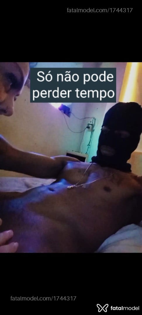 Acompanhante homem com cabelo castanho de olhos castanhos - Dom Ruan