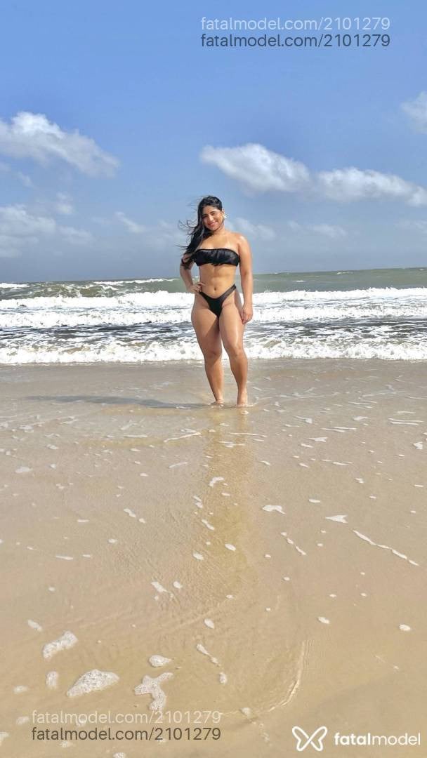 Acompanhante mulher morena (o) de olhos pretos em Floriano - Emily