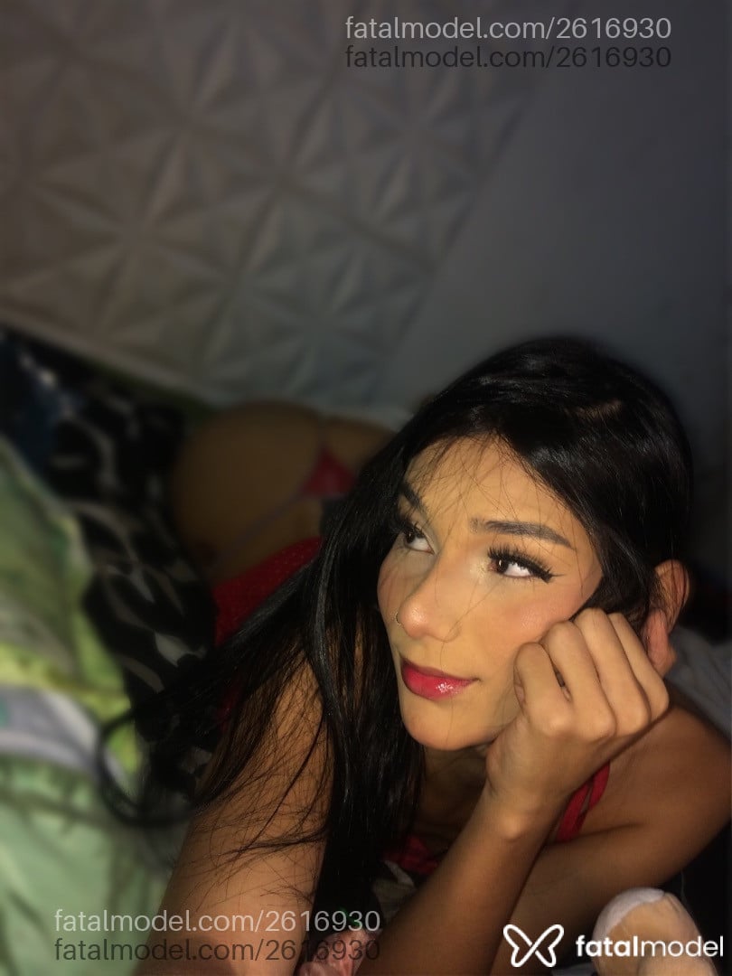 Acompanhante mulher trans morena (o) de olhos pretos em São Paulo - Yasmin