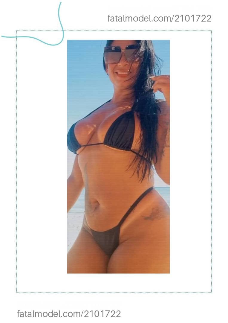 Acompanhante mulher morena (o) de olhos pretos - Giovanna