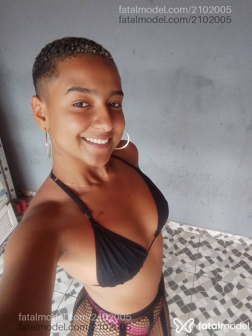 Acompanhante mulher loira (o) de olhos castanhos em São Paulo - Gabriela